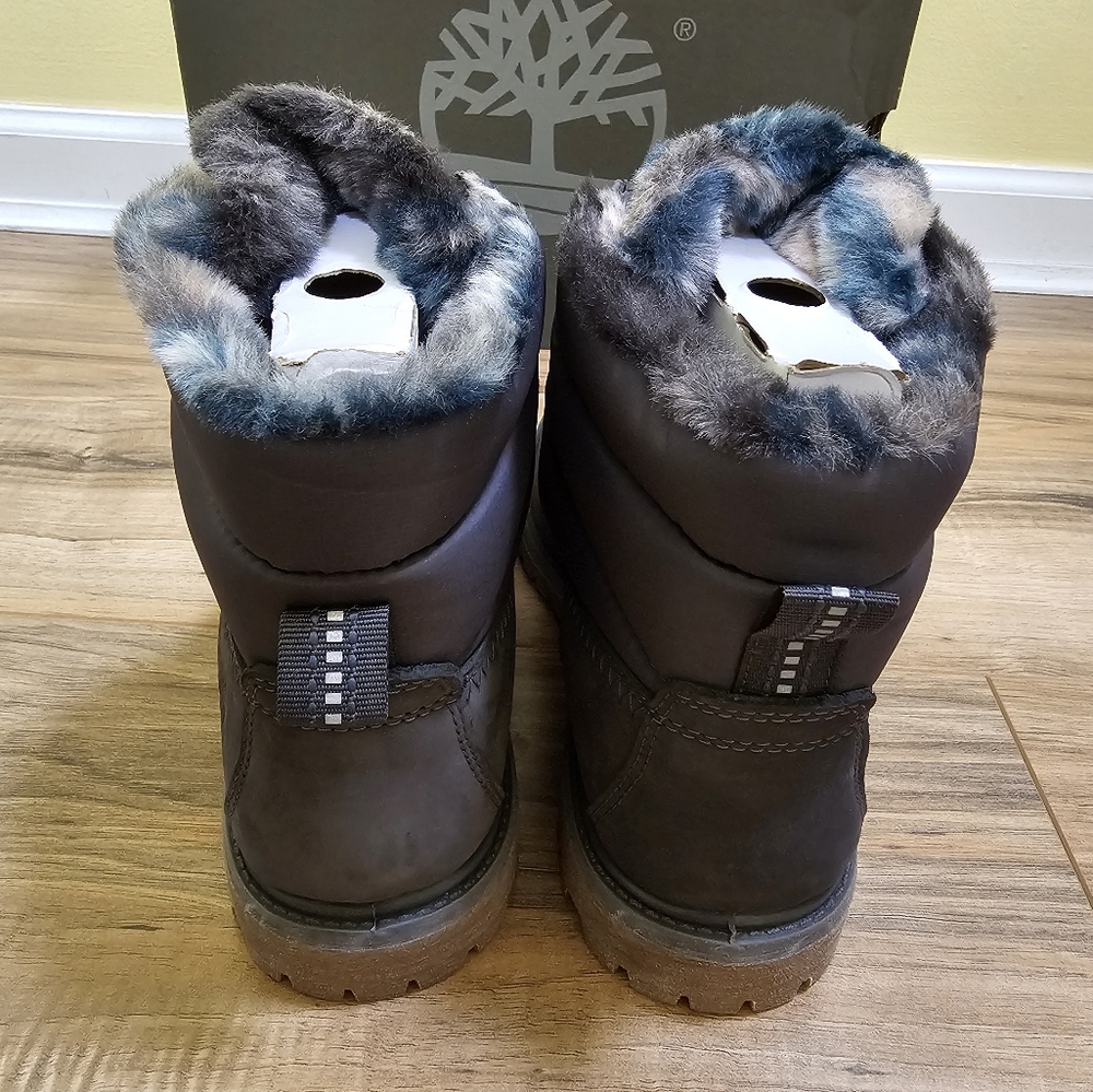 Timberland® Premium 6- Inch Waterproof Puffer Boot, US 8.5 - Picture 4 of 9